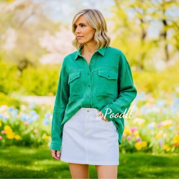 Fantastic Fawn Tops - FANTASTIC FAWN oversized green button front top S M L